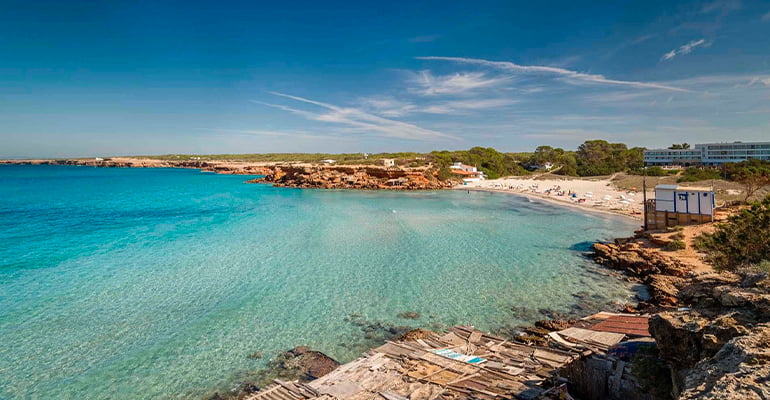 Cala Saona, lugar donde alojarse en Formentera
