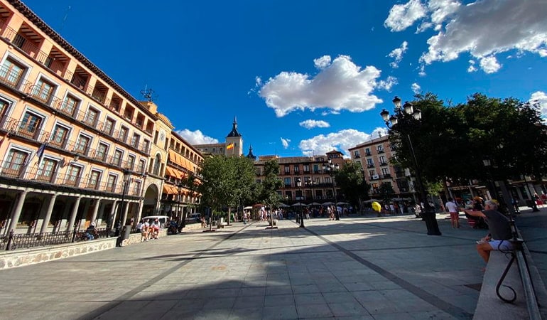 Plaza de Zocodover, uno de los lugares que ver en Toledo