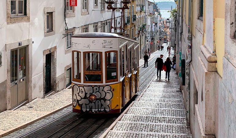 Elevador de Lavra, uno de los lugares que ver en Lisboa
