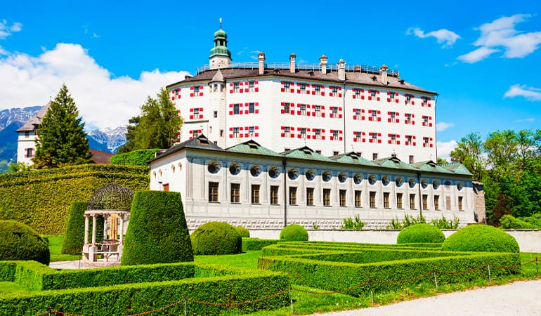 Schloss Ambras, uno de los lugares que ver en innsbruck