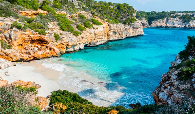 Caló des Moro, una de las mejores playas de Mallorca