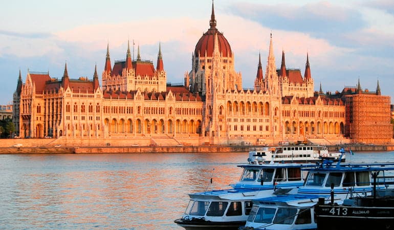 Budapest, uno de los sitios baratos para viajar por Europa